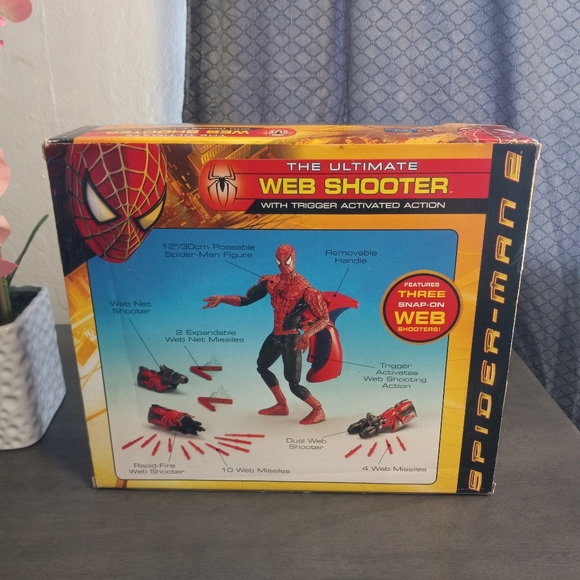2004 Toy Biz Spiderman 2 The Ultimate Web Shooter With Trigger Activated Action - Picture 6 of 8